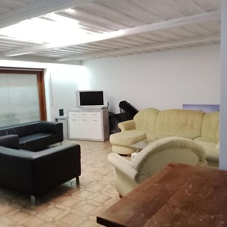 Xxl Apartment, 10 Beds, 4 Sleep-Rooms, 140Qm, 2 Wc, 2 Shower && Bruckmühl Esterno foto