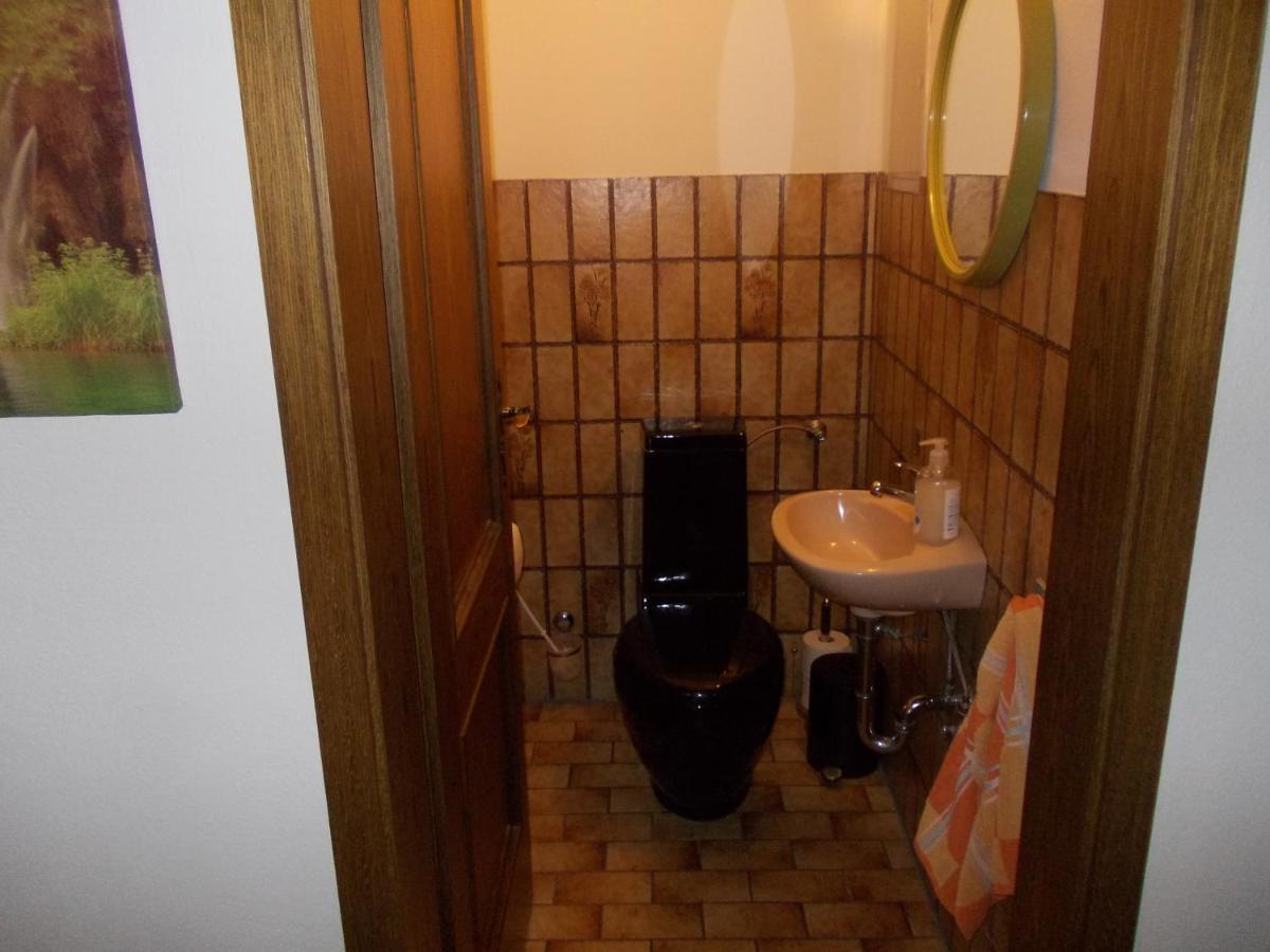 Xxl Apartment, 10 Beds, 4 Sleep-Rooms, 140Qm, 2 Wc, 2 Shower && Bruckmühl Esterno foto